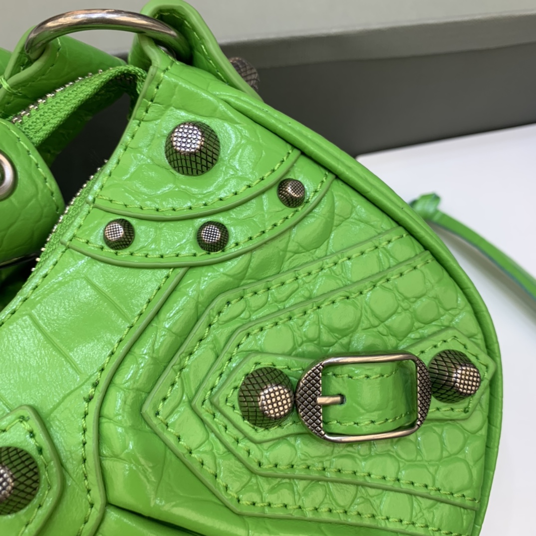 Balenciaga Le Cagole XS Shoulder Bag Crocodile Embossed Light Green 